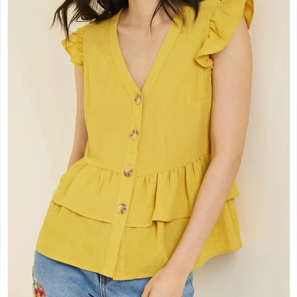 Hayden Los Angeles Womens Button-Down Tiered Ruffle Hem Top Peplum - Small - Picture 1 of 11